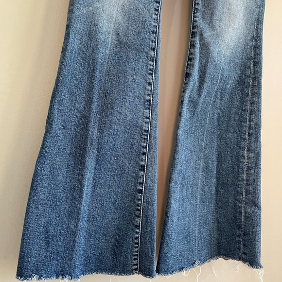 Mother The Weekender Fray Jeans - Walking On Coals - Size 24 - Picture 13 of 16